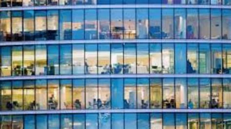 CBRE report says office vacancy rate in Q2 rose to highest level since 1994